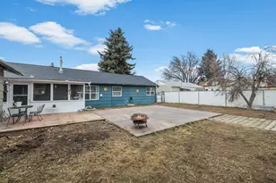 810 NE Clifton Ave, Prineville, OR 97754 - Photo 25