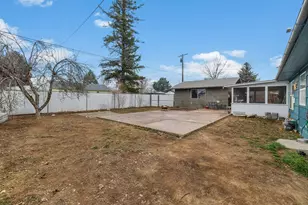 810 NE Clifton Ave, Prineville, OR 97754 - Photo 23