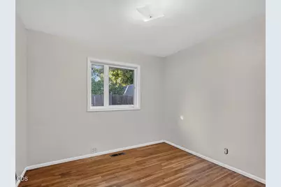 2430 Berkeley Street, Klamath Falls, OR 97601 - Photo 11