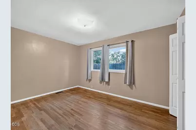 2430 Berkeley Street, Klamath Falls, OR 97601 - Photo 13