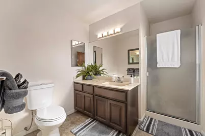 1093 NE Hillcrest Drive, Grants Pass, OR 97526 - Photo 17