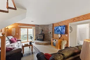 377 Fir Point Ln, Glendale, OR 97442 - Photo 25