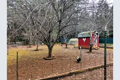 898 Williamson Loop, Grants Pass, OR 97526 - Photo 17