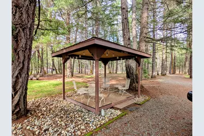 898 Williamson Loop, Grants Pass, OR 97526 - Photo 19