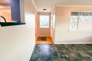 1017 Havenwood Dr, Eagle Point, OR 97524 - Photo 9