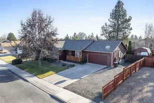 848 NW Negus Ln, Redmond, OR 97756 - Photo 3