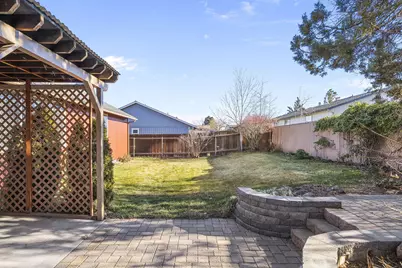 848 NW Negus Lane, Redmond, OR 97756 - Photo 23