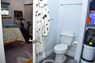 794 N Keene Way Dr, Medford, OR 97504 - Photo 11