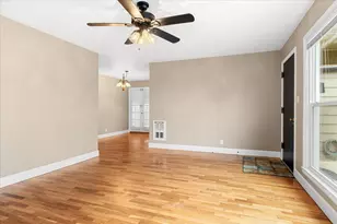 826 Grant Ave, Medford, OR 97501 - Photo 9