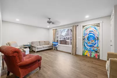 381 Benson Street, Medford, OR 97501 - Photo 3