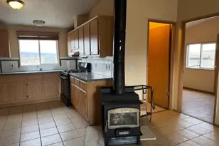 27737 Ford Rd, Bend, OR 97702 - Photo 11