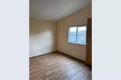 27737 Ford Road, Bend, OR 97702 - Photo 15