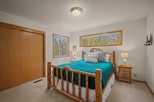 57655 Aspen Ln, Sunriver, OR 97707 - Photo 31