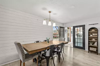 3065 Griffin Creek Road, Medford, OR 97501 - Photo 15