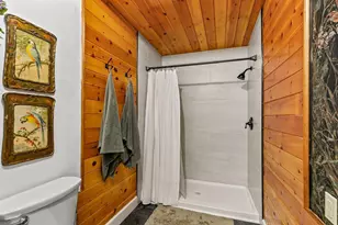 3065 Griffin Creek Rd, Medford, OR 97501 - Photo 23