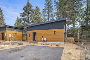 61304 SE Wizard Ln, Bend, OR 97702 - Photo 5