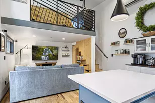 61304 SE Wizard Ln, Bend, OR 97702 - Photo 9