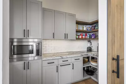 61438 Weinhard Court, Bend, OR 97702 - Photo 19