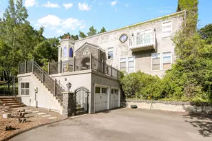 520 Glenview Dr, Ashland, OR 97520 - Photo 1