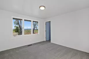 5900 McLoughlin Dr, Central Point, OR 97502 - Photo 39