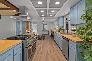 5900 McLoughlin Dr, Central Point, OR 97502 - Photo 23