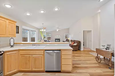 736 NE Sandstone Court, Prineville, OR 97754 - Photo 13