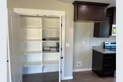 2975 Stonebrook Drive, Medford, OR 97504 - Photo 5