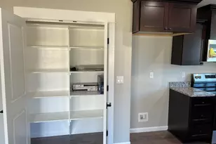 2975 Stonebrook Dr, Medford, OR 97504 - Photo 5