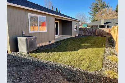 2975 Stonebrook Drive, Medford, OR 97504 - Photo 21