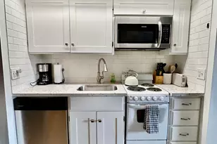 18575 SW Century Dr SW, Bend, OR 97702 - Photo 5