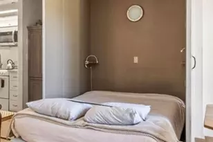 18575 SW Century Dr SW, Bend, OR 97702 - Photo 9