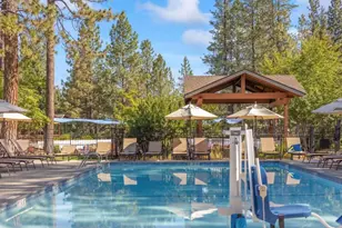 18575 SW Century Dr SW, Bend, OR 97702 - Photo 11