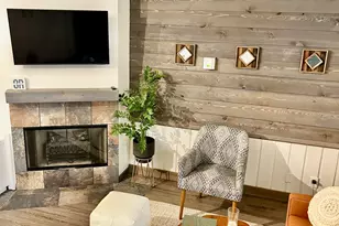 18575 SW Century Dr SW, Bend, OR 97702 - Photo 5