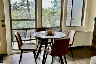 18575 SW Century Dr SW, Bend, OR 97702 - Photo 7