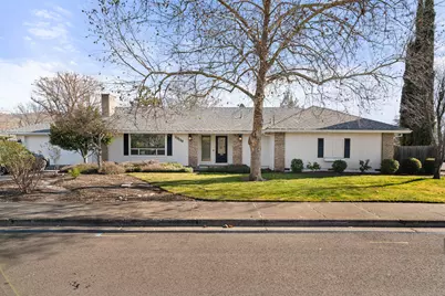 2906 Aldersgate Road, Medford, OR 97504 - Photo 1