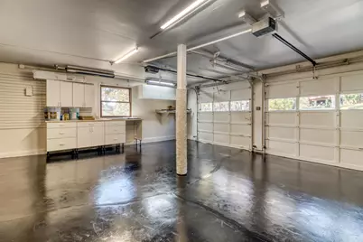 1562 NW Vicksburg Avenue, Bend, OR 97703 - Photo 21