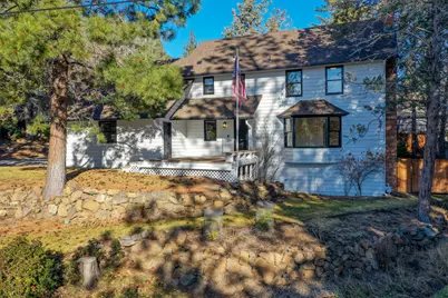 1562 NW Vicksburg Avenue, Bend, OR 97703 - Photo 33