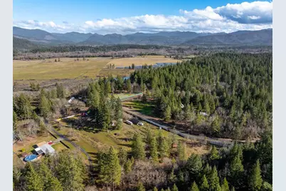 2574 Rockydale Road, Cave Junction, OR 97523 - Photo 37