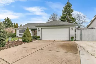 1258 Joshua Court, Central Point, OR 97502 - Photo 1