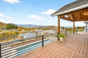 5623 Autumn Park Dr, Medford, OR 97504 - Photo 35