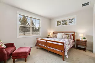 10990 Desert Sky Loop, Redmond, OR 97756 - Photo 17