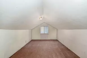 920 W 2nd St, Medford, OR 97501 - Photo 17