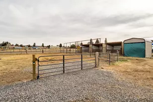 1520 NW Newell Ave, Terrebonne, OR 97760 - Photo 9