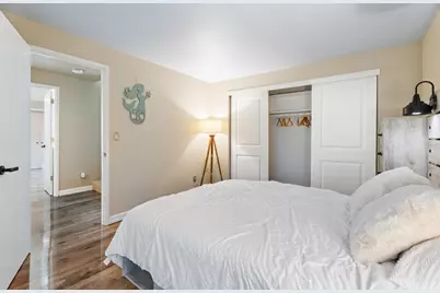 8957 SW Terwilliger Boulevard, Portland, OR 97219 - Photo 15