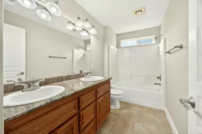 4553 Wolf Run Drive, Medford, OR 97504 - Photo 41