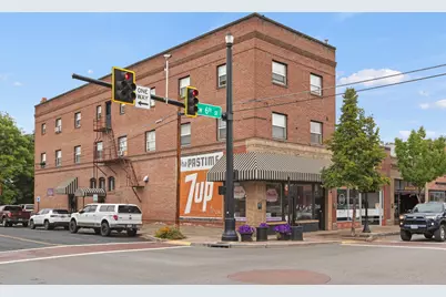 615 SW Evergreen Avenue, Redmond, OR 97756 - Photo 1