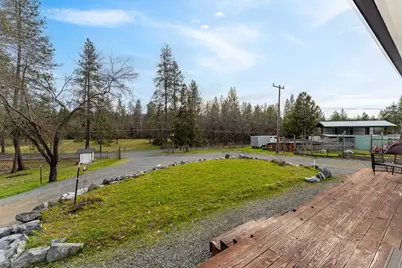2168 Lonnon Road, Grants Pass, OR 97527 - Photo 27