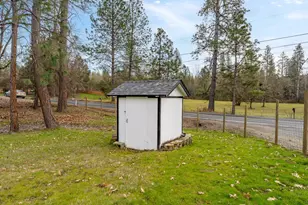 2168 Lonnon Rd, Grants Pass, OR 97527 - Photo 29