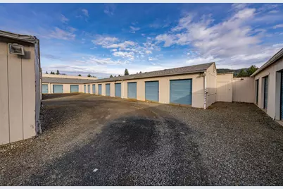 25657 Redwood Highway, Cave Junction, OR 97523 - Photo 39