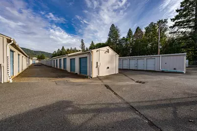 25657 Redwood Highway, Cave Junction, OR 97523 - Photo 33